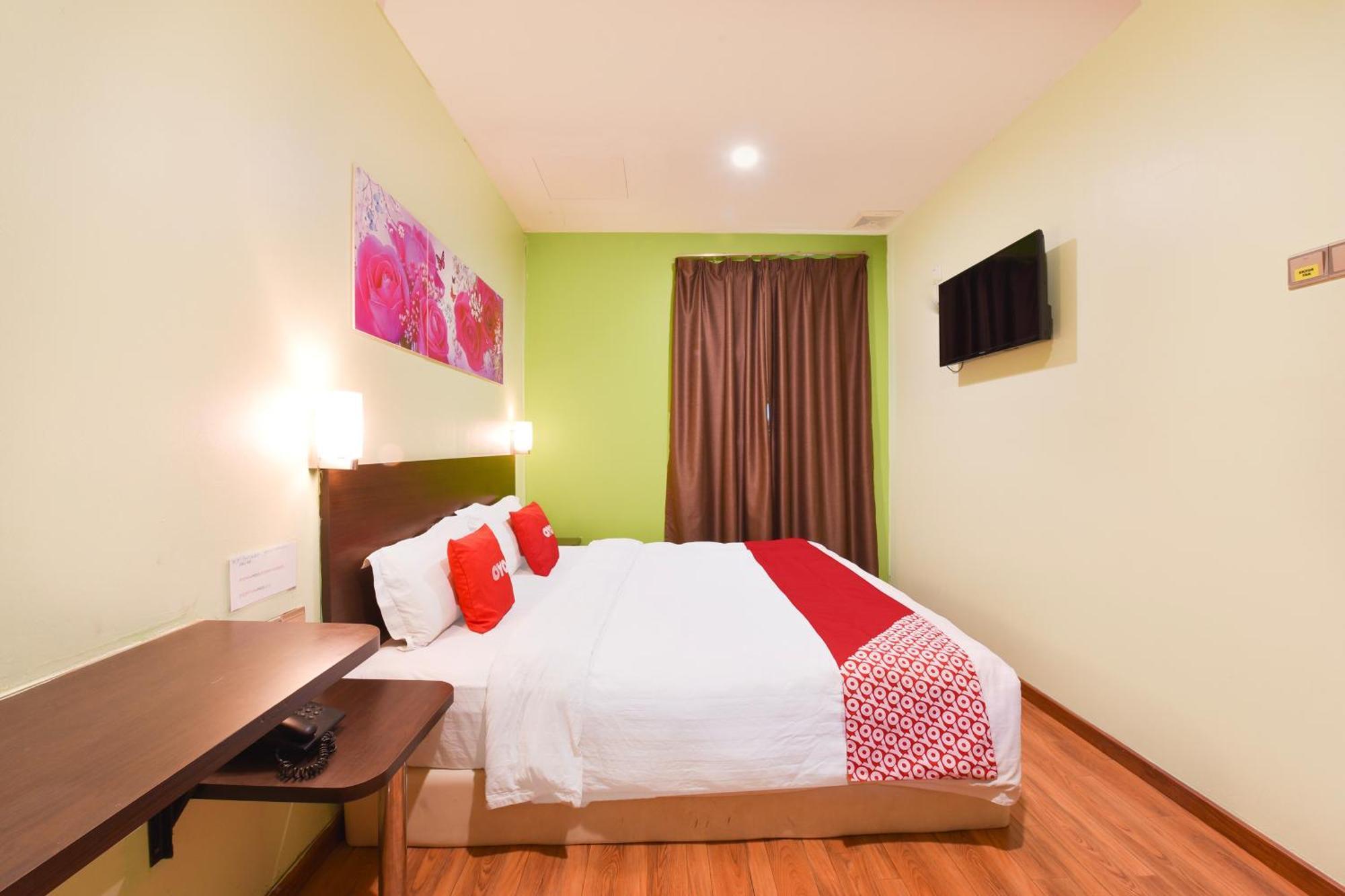 Hotel O G Home Hotel, Kota Bharu, Kelantan. Екстериор снимка