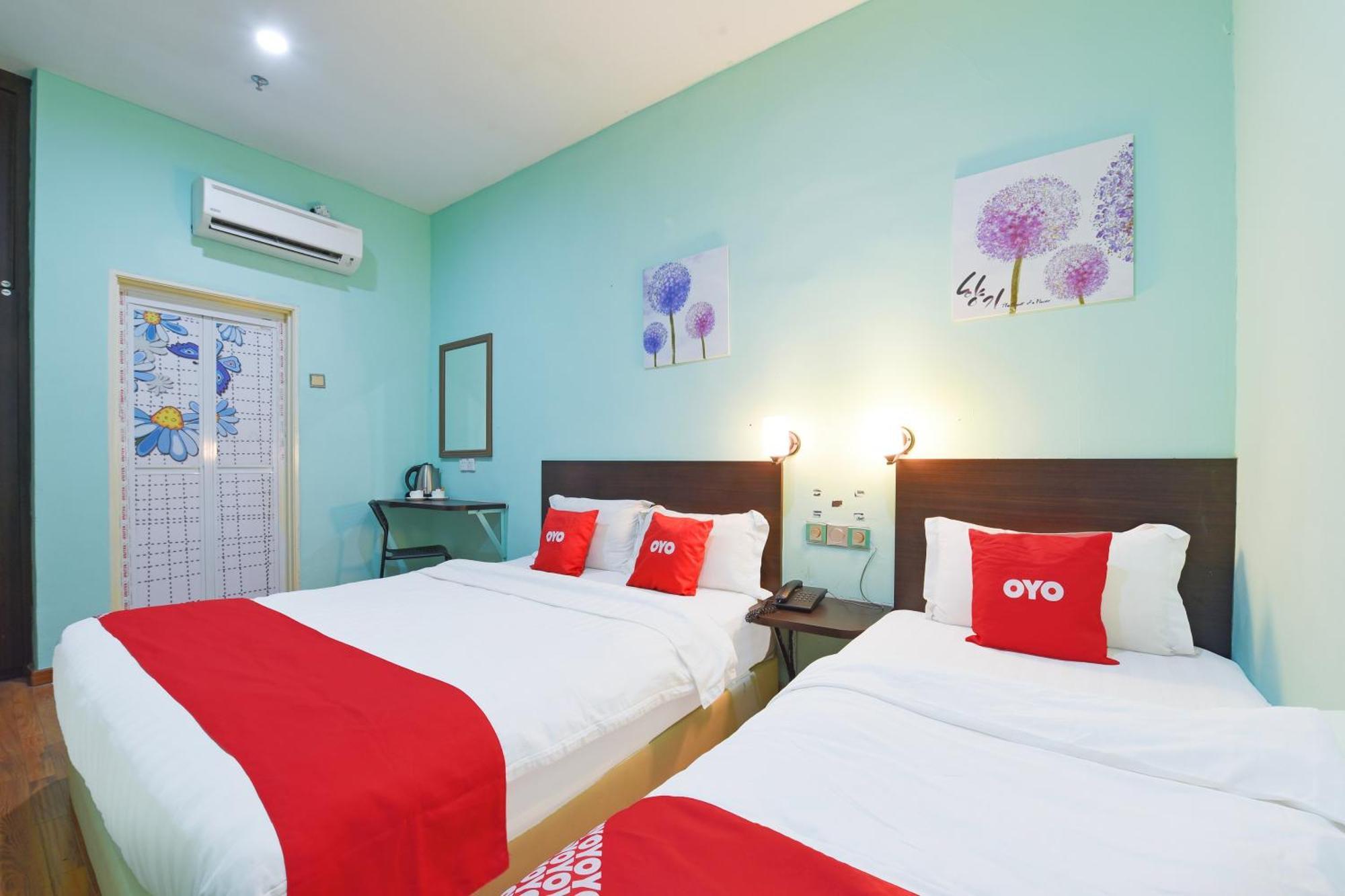 Hotel O G Home Hotel, Kota Bharu, Kelantan. Екстериор снимка