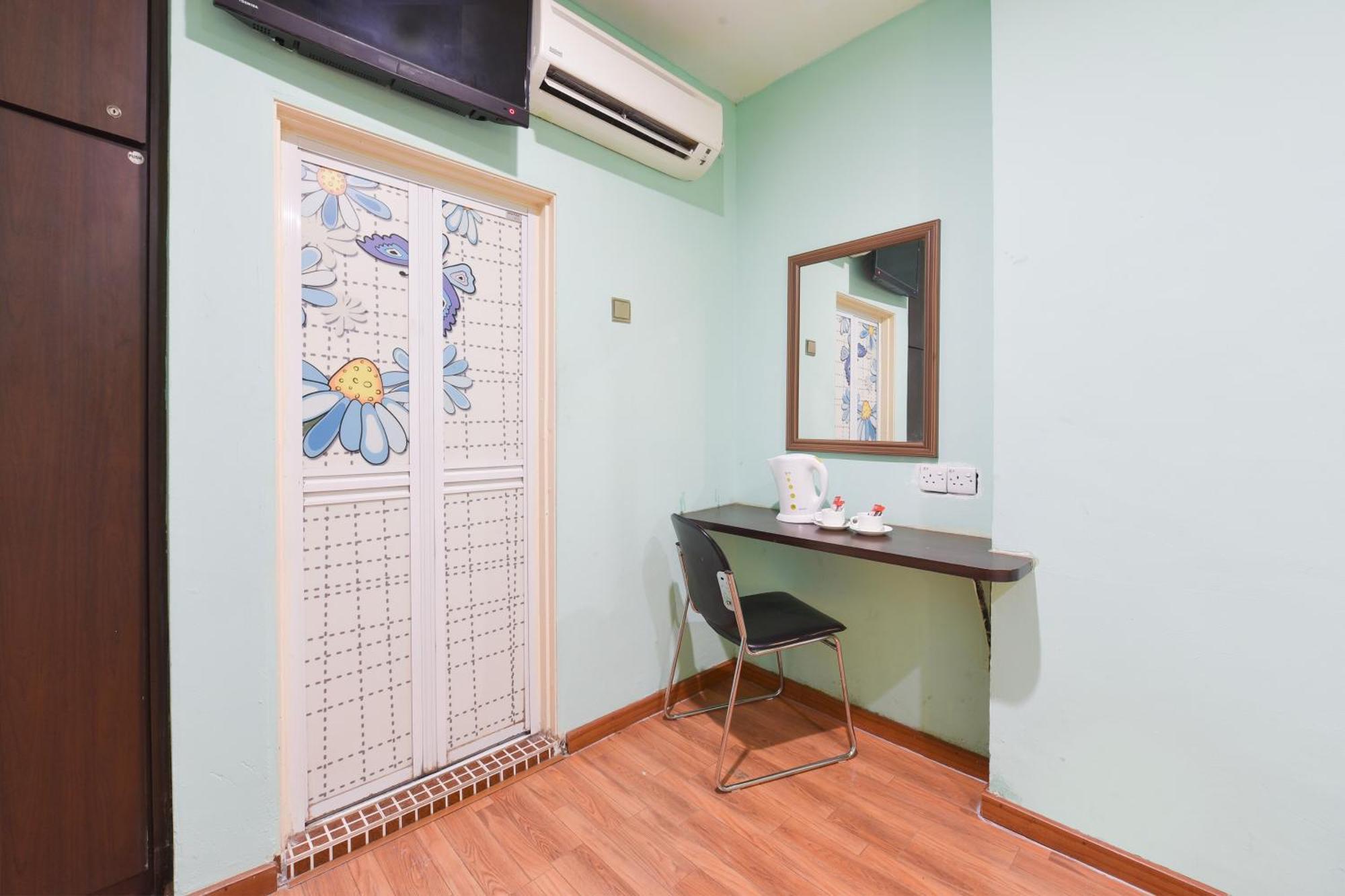 Hotel O G Home Hotel, Kota Bharu, Kelantan. Екстериор снимка
