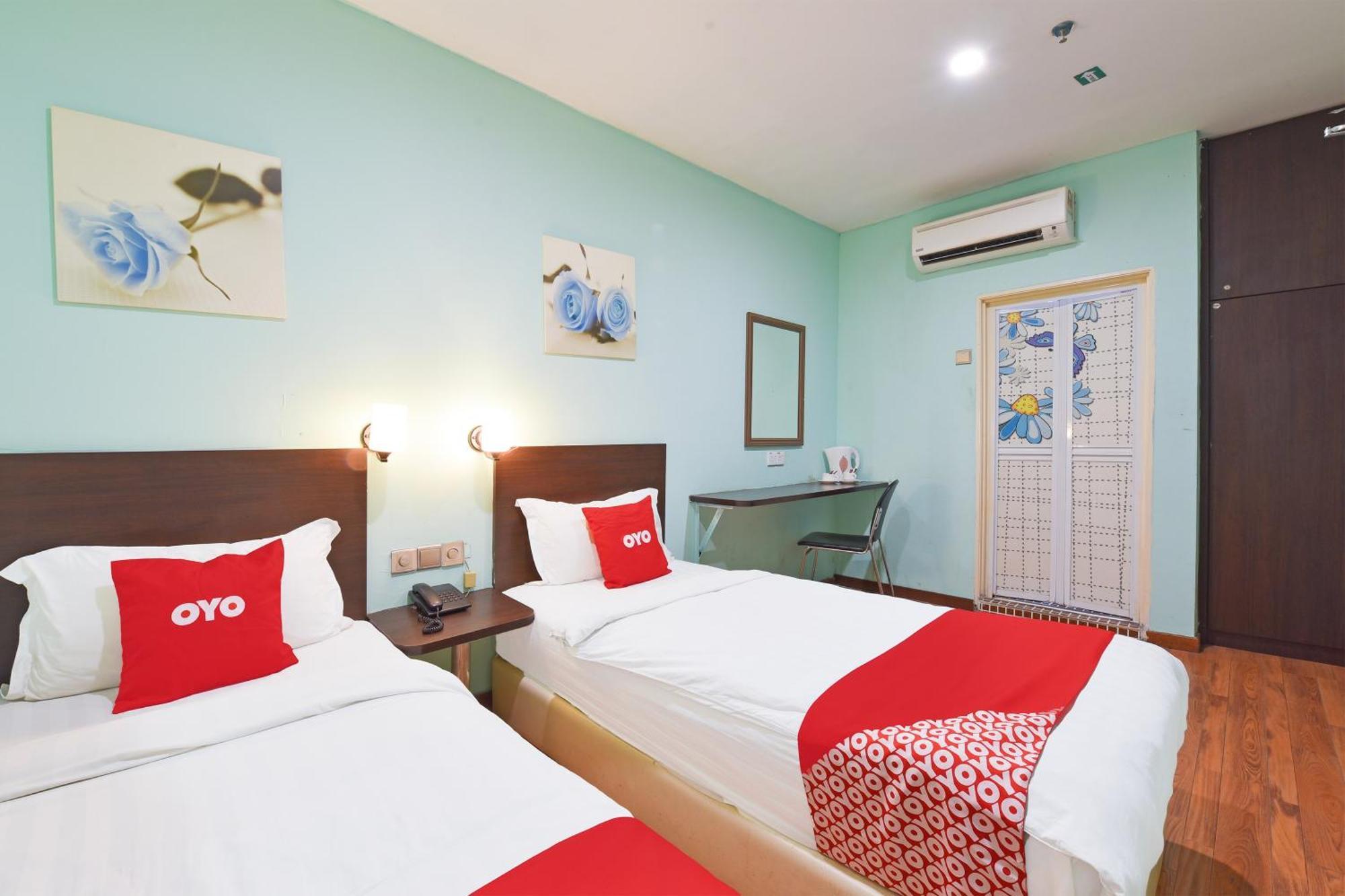 Hotel O G Home Hotel, Kota Bharu, Kelantan. Екстериор снимка