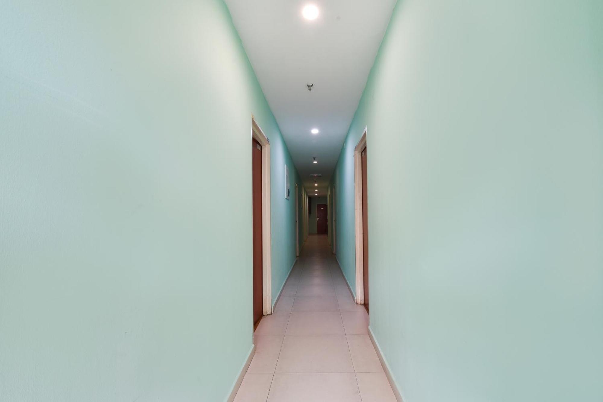 Hotel O G Home Hotel, Kota Bharu, Kelantan. Екстериор снимка