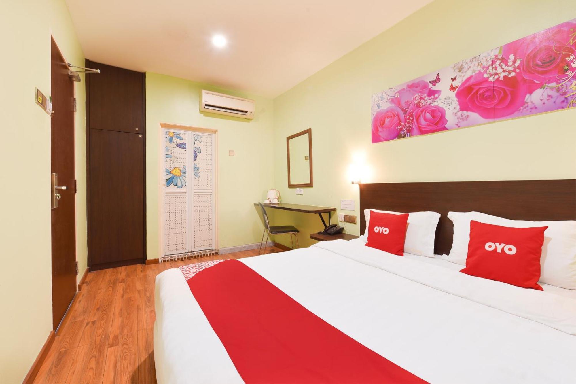 Hotel O G Home Hotel, Kota Bharu, Kelantan. Екстериор снимка
