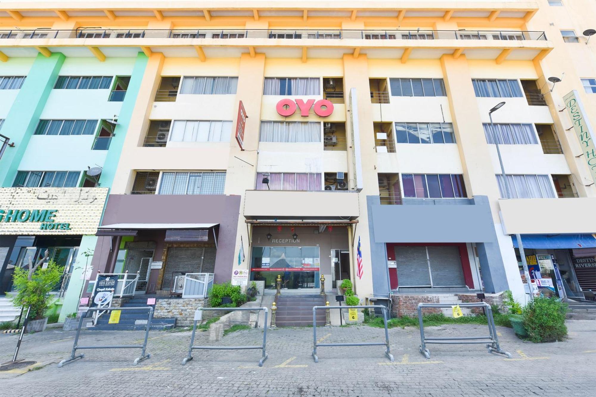 Hotel O G Home Hotel, Kota Bharu, Kelantan. Екстериор снимка