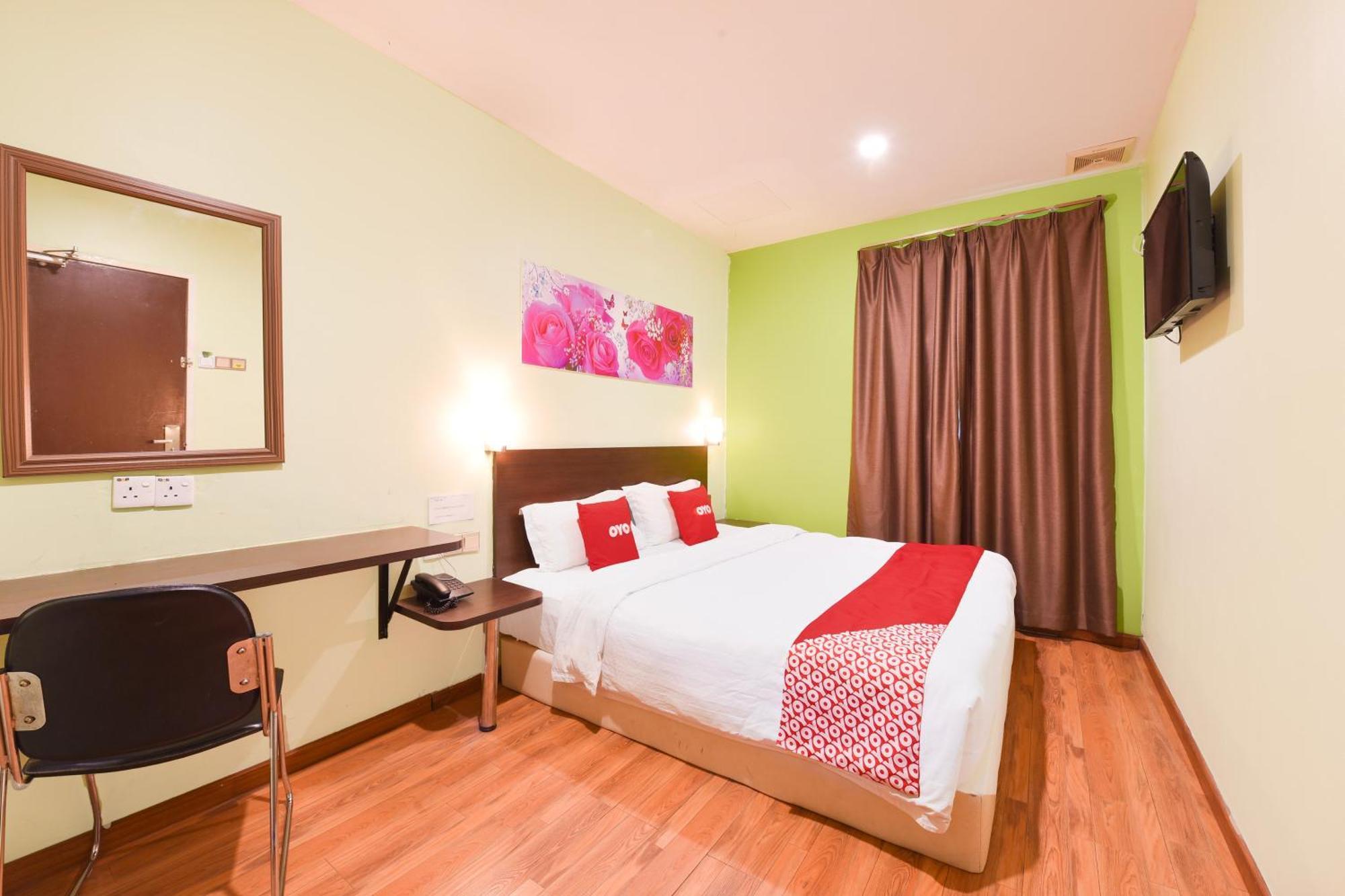Hotel O G Home Hotel, Kota Bharu, Kelantan. Екстериор снимка