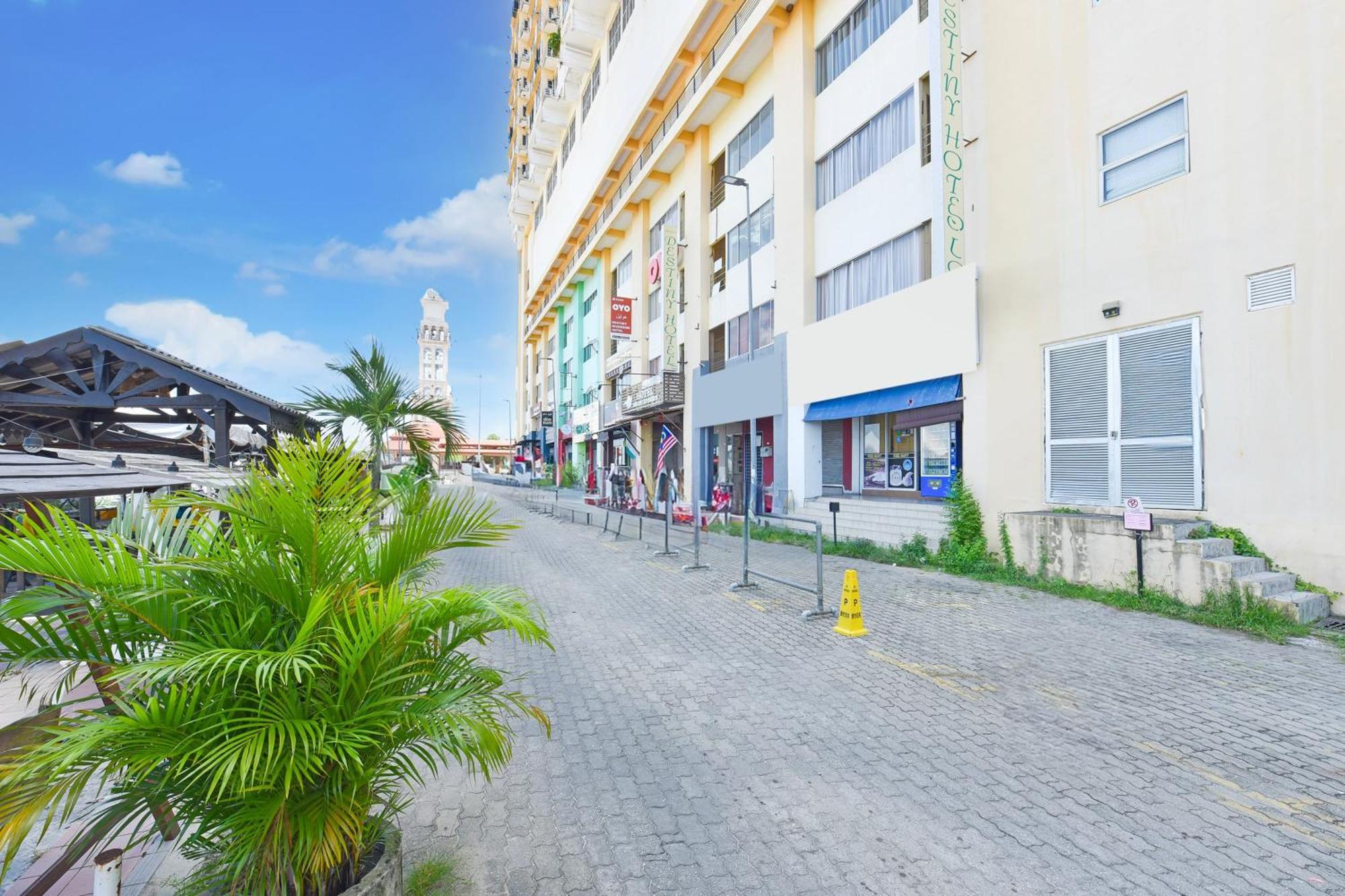 Hotel O G Home Hotel, Kota Bharu, Kelantan. Екстериор снимка